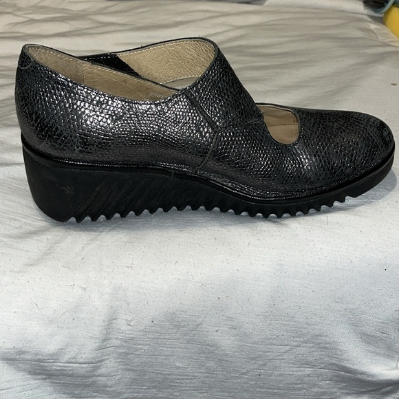 Fly London Mary Jane wedges - Picture 3 of 11